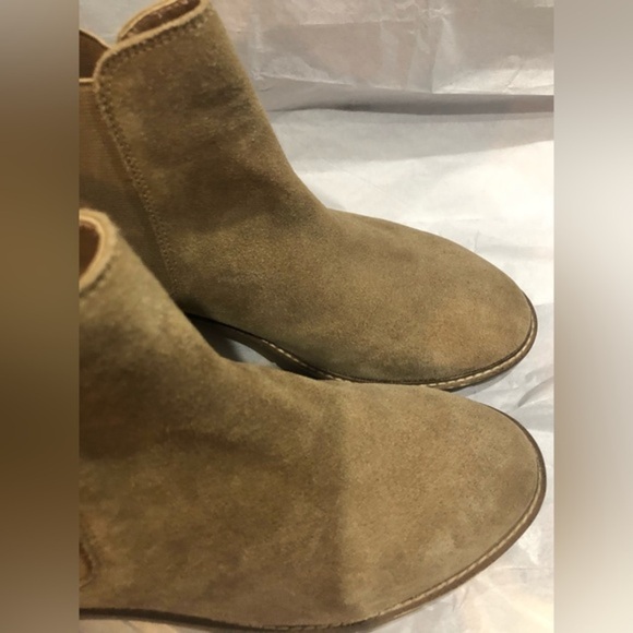 Steve Madden oatmeal Suede Leopold slip on Chelsea ankle‎ boot Booties size 12 - Picture 5 of 12